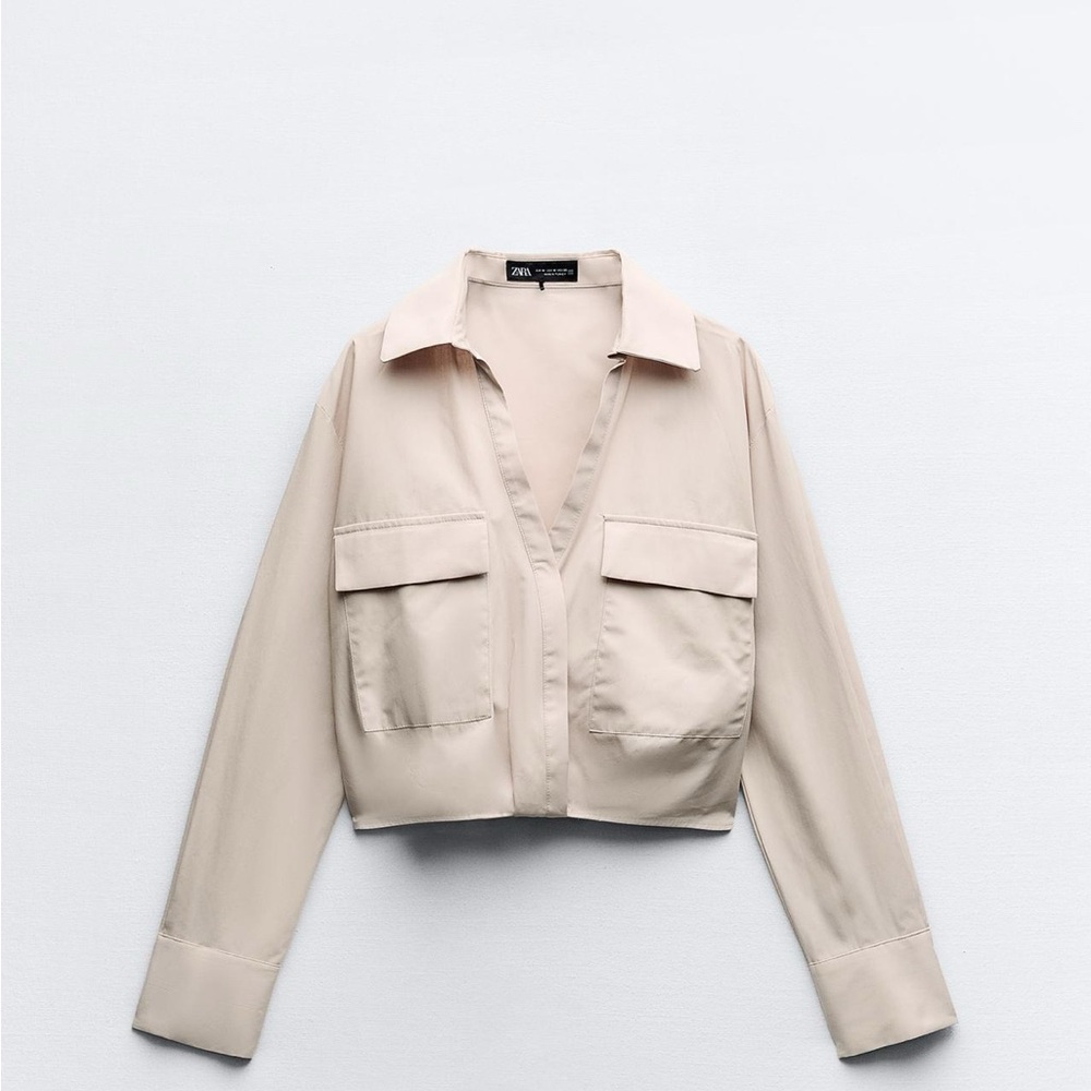Zara Women's Cream Cropped top